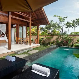  Villa Santris By Pramana Indonesia