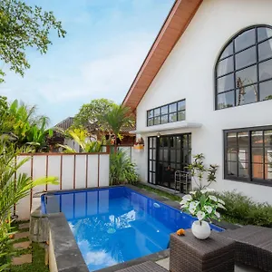  Villa Mesari Private Pool Indonesia