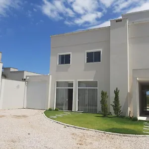 https://apartamento-em-tijucas-proximo-a-praias.santa-catarina-brasil.com